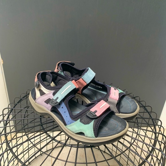 ecco velcro sandals